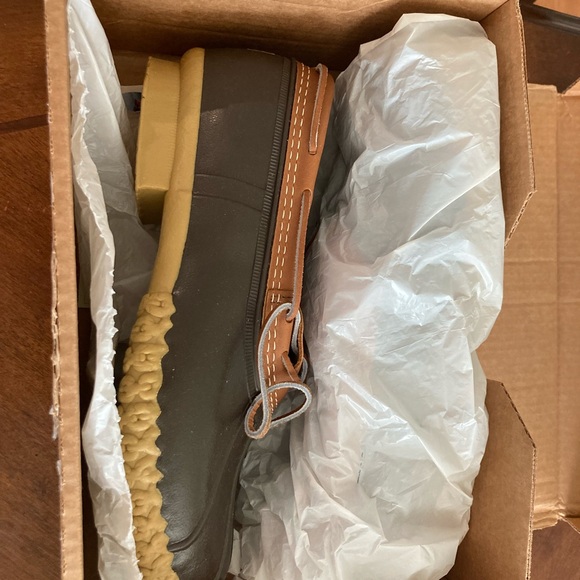 L. L. Bean Men’s Bean boots main image 4